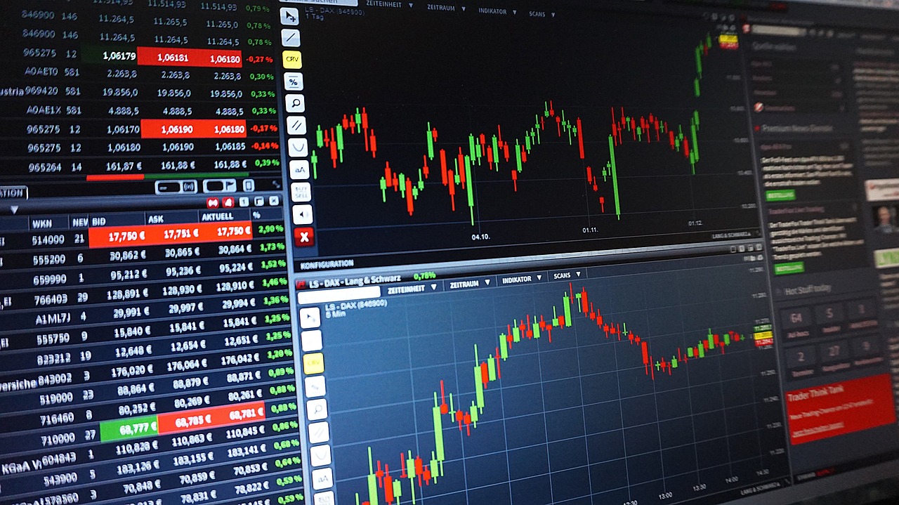 Understanding Seasonal Trading Patterns in Crypto